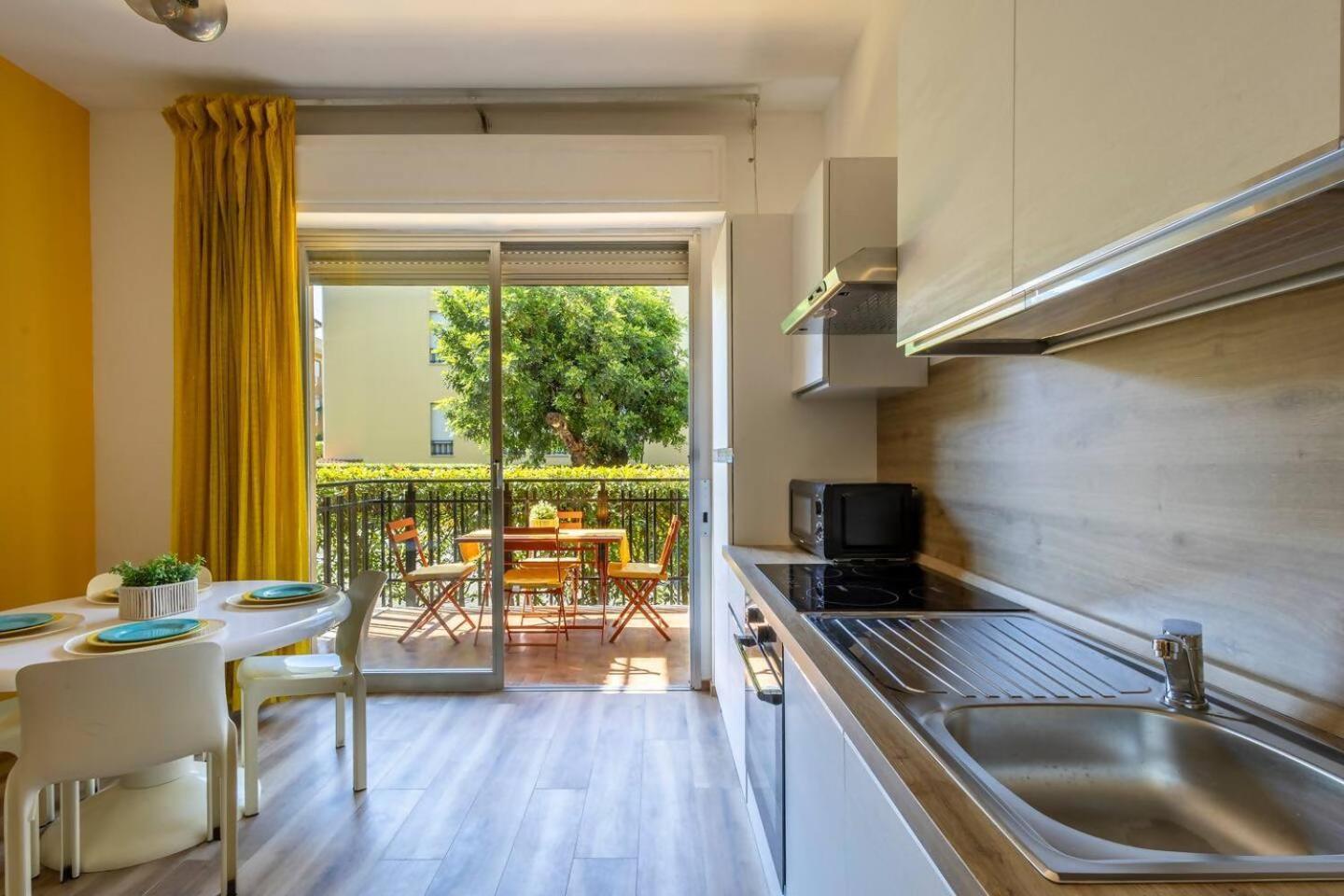 Apartment Stiloso Bilocale Terraceparking Diano Marina